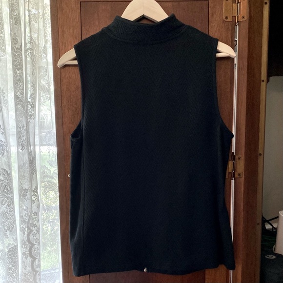 CROFT & BORROW | Black Cotton Blend Sleeveless Zip Vest - Picture 4 of 4